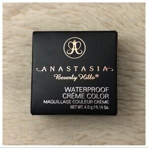 Anastasia Beverly Hills Waterproof creme color-Honey